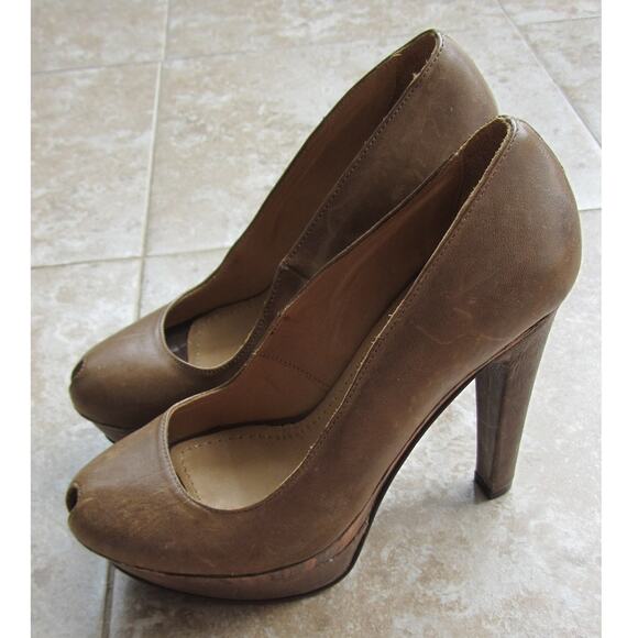 TRUE RELIGION "Amy" Brown Leather Peep Toe Wooden Platform Heels Size 6 - Picture 2 of 7